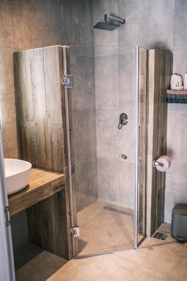 Cobalt Aqua Villa Nea Iraklitsa Buitenkant foto